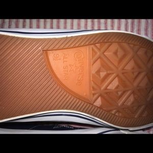 Converse Leather Shoes Sz 9.5, women’s 11.5.